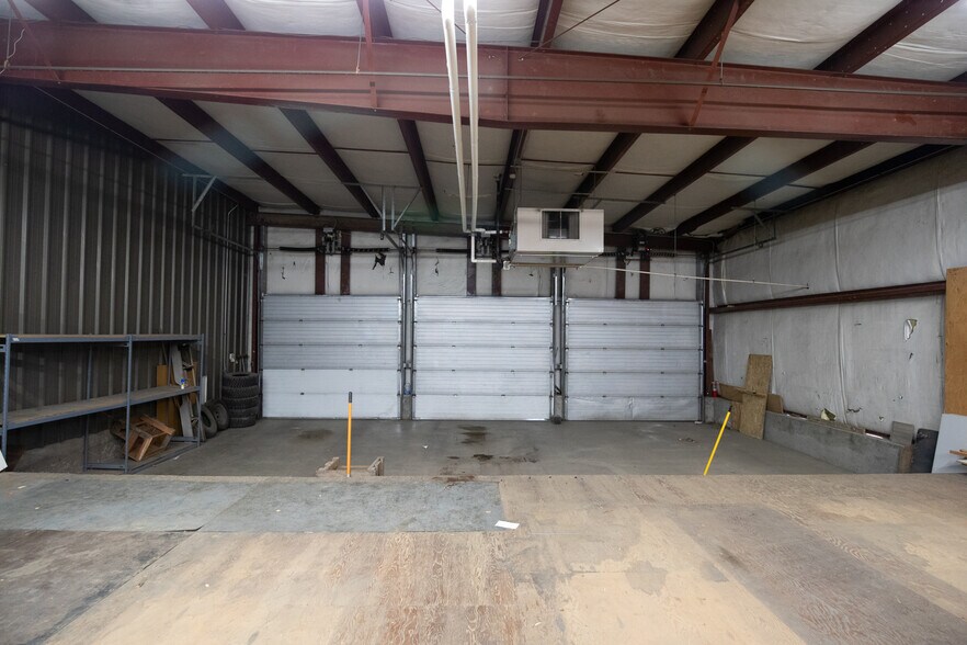 More Photos Of 1924 North Ave W, Missoula Warehouse For Sale