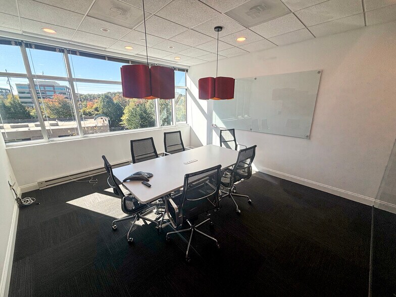 More Photos Of 1984 Isaac Newton Sq W, Reston Office For Lease