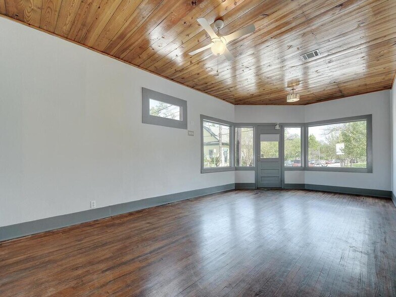 More Photos Of 78 San Marcos St, Austin Office Residential For Lease