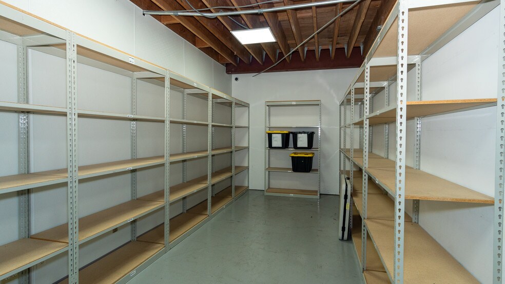 More Photos Of 9212 Mira Este Ct, San Diego Research And Development For Sale