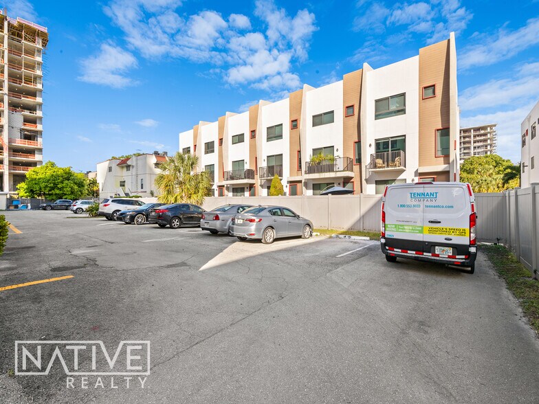 More Photos Of 610 NE 1st Ave, Fort Lauderdale Apartments For Sale