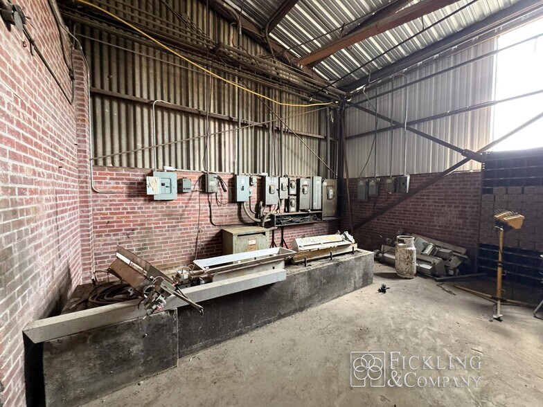 More Photos Of 1000 Barrows Ferry Rd Rd, Milledgeville Warehouse For Lease