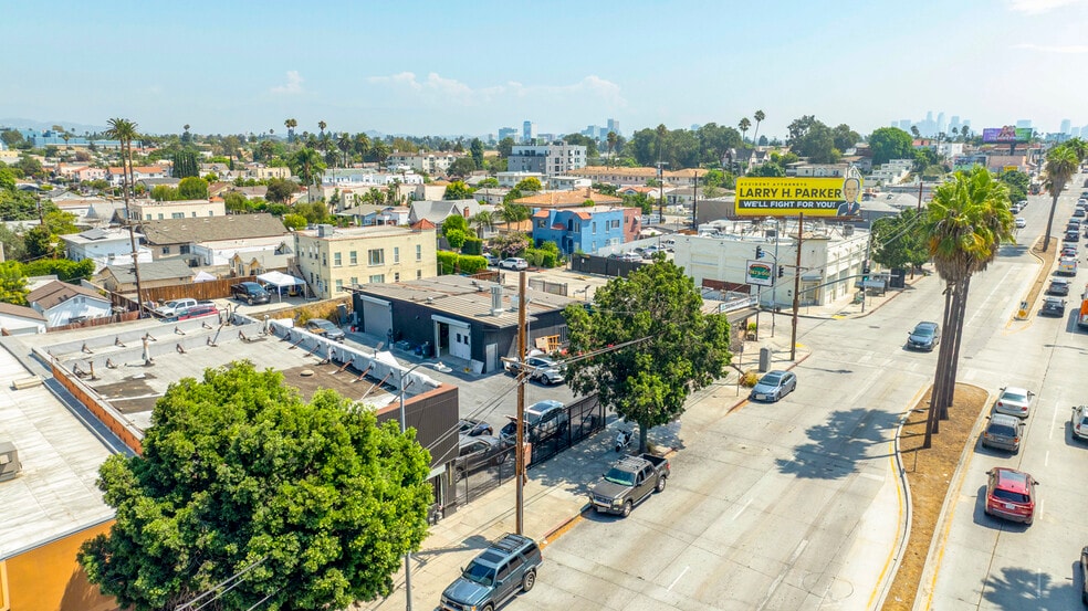 More Photos Of 4605–4619 W Pico Boulevard, Los Angeles Auto Repair For Sale