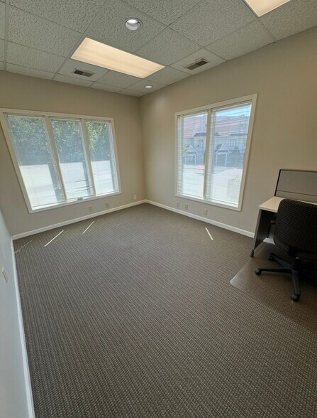 More Photos Of 6511 Glenridge Park Pl, Louisville Loft Creative Space For Lease