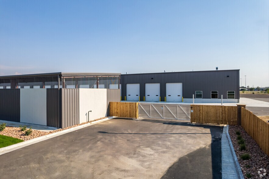 More Photos Of 8780 E 93rd Pl, Commerce City Distribution For Lease