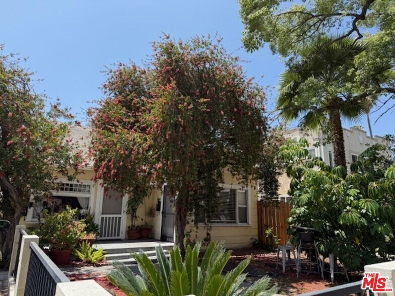 More Photos Of 5724-5726 La Mirada Ave, Los Angeles Apartments For Sale