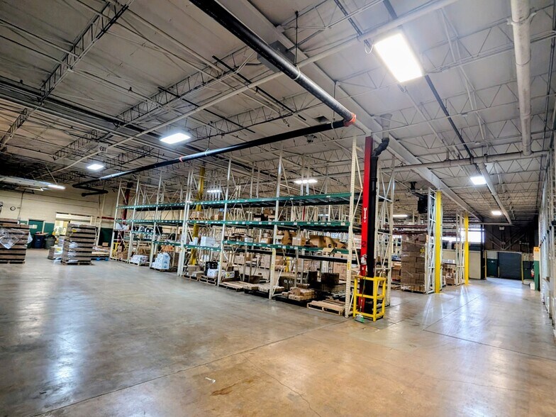 More Photos Of 4525 S Tripp Ave, Chicago Warehouse For Sale