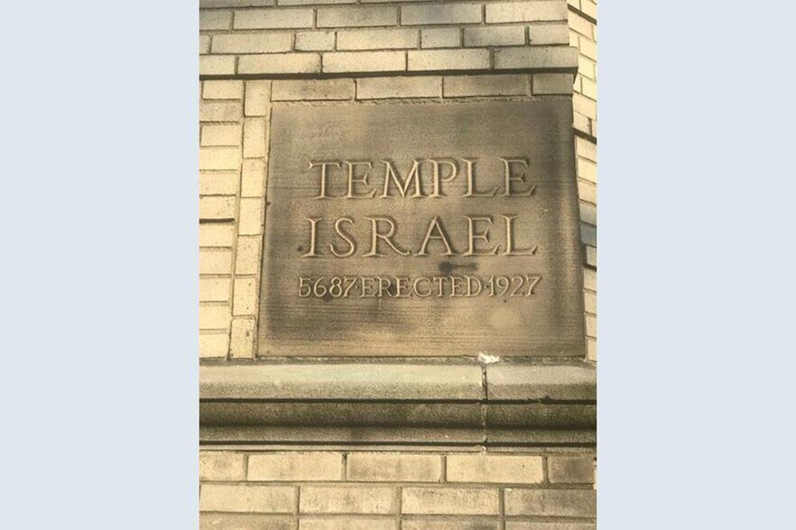 More Photos Of 329 E Moody Ave, New Castle Religious Facility For Sale