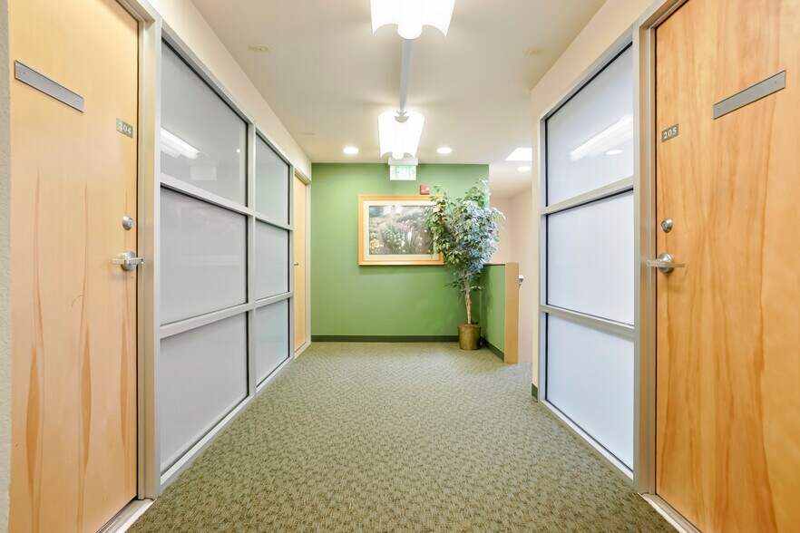 More Photos Of 1115 Broadway, Denver Office For Sale