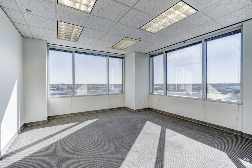 More Photos Of 9800 Centre Pky, Houston Office For Lease