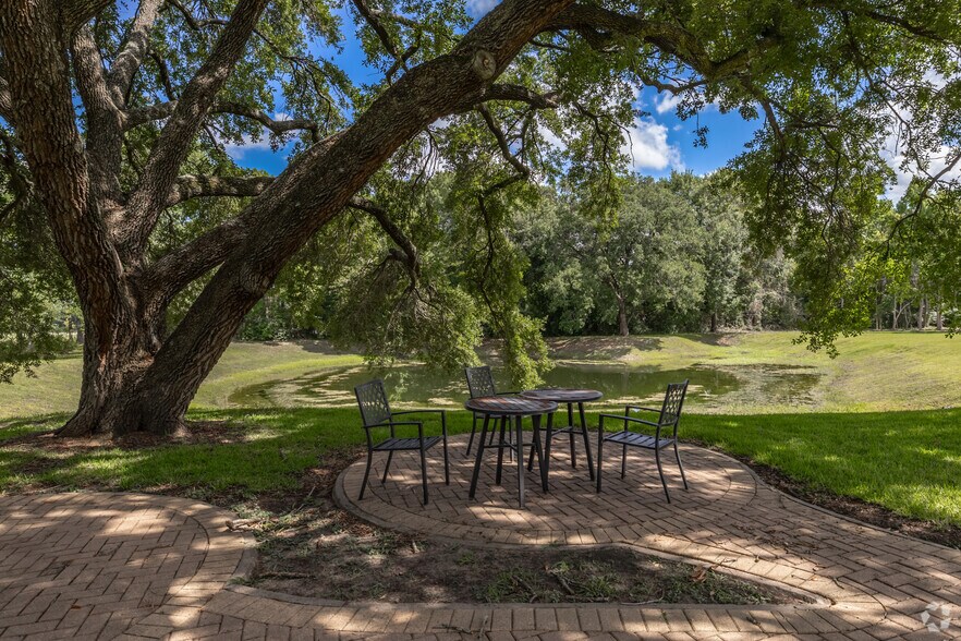 More Photos Of 11821 Telge Rd, Cypress Office For Sale