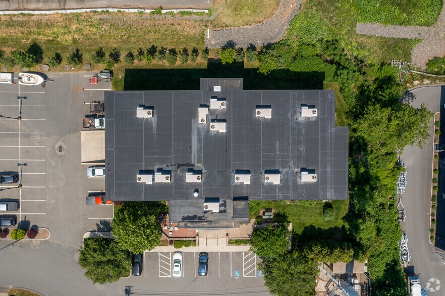 More Photos Of 40 Tioga Way, Marblehead Coworking Space