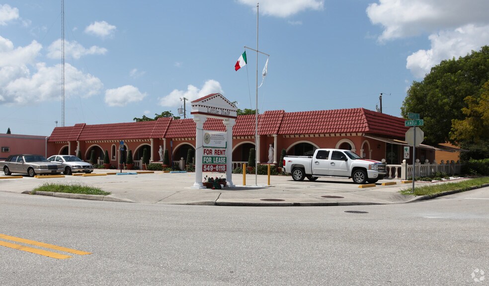 More Photos Of 4820-4830 Candia St, Cape Coral Office For Lease