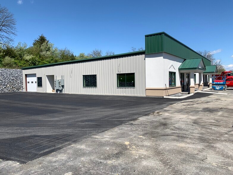 More Photos Of 3215 Peoples Dr, Harrisonburg Office For Lease