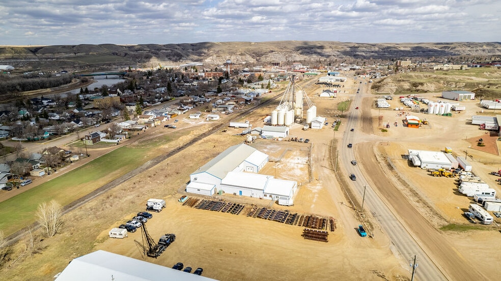 More Photos Of 800 S Railway Ave W, Drumheller Industrial For Lease