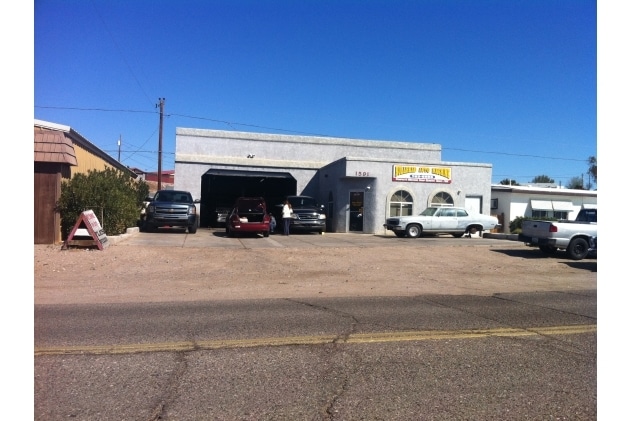 More Photos Of 1591 Ramar Rd, Bullhead City Flex For Lease