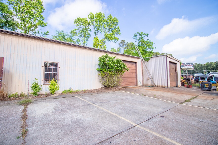 More Photos Of 805 Hilbig Rd, Conroe Industrial For Sale