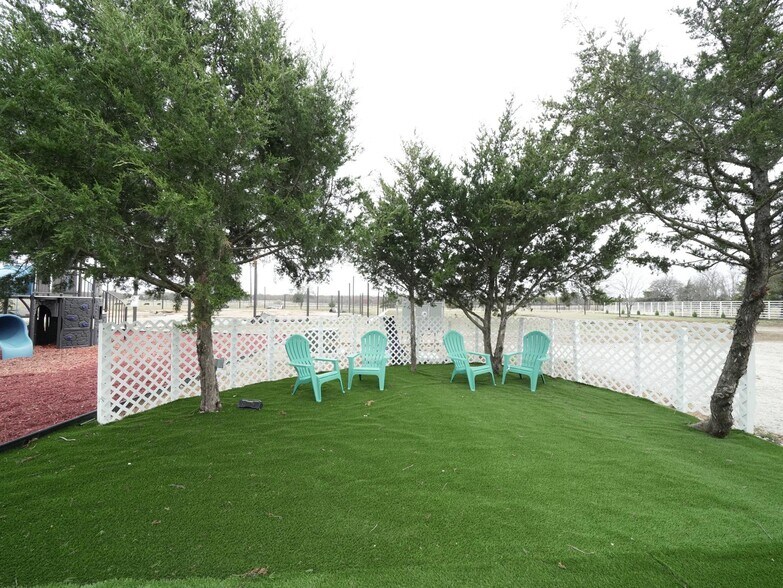 More Photos Of 550 County Road 297, Gainesville Specialty For Sale