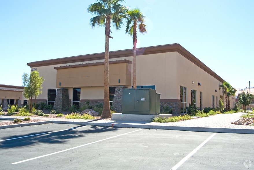 More Photos Of 4974 S Rainbow Blvd, Las Vegas Office For Sale