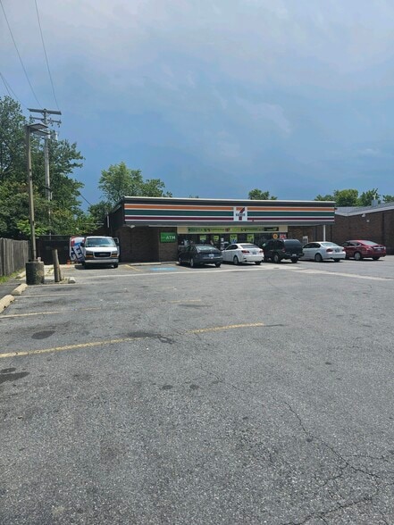 More Photos Of 8609 Old Harford Rd, Baltimore Office For Lease