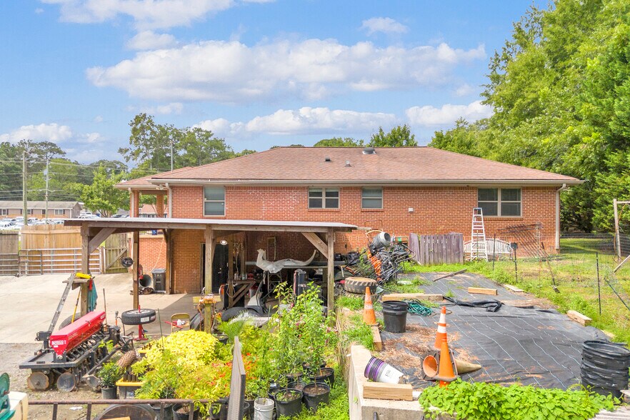More Photos Of 2642 Loganville Hwy, Grayson Office Residential For Sale