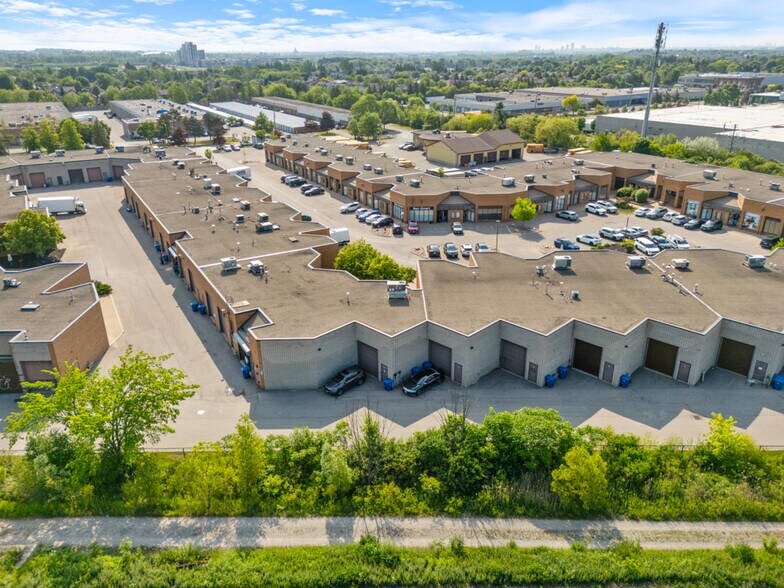 More Photos Of 588 Edward Ave, Richmond Hill Light Distribution For Sale