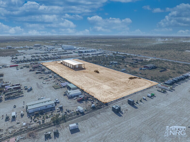 More Photos Of 10318 West County Road 157, Midland Warehouse For Lease