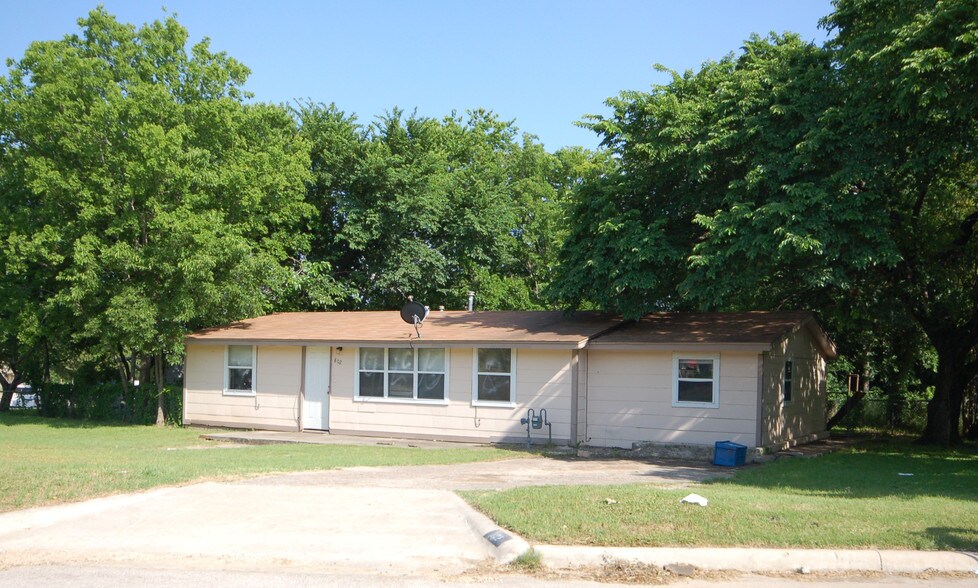 More Photos Of 804 N 19th St, Copperas Cove Specialty For Sale