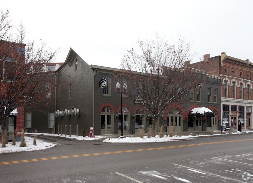 More Photos Of 725 Massachusetts Ave, Indianapolis Restaurant For Sale