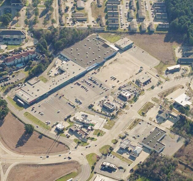 More Photos Of , Shreveport General Retail For Sale