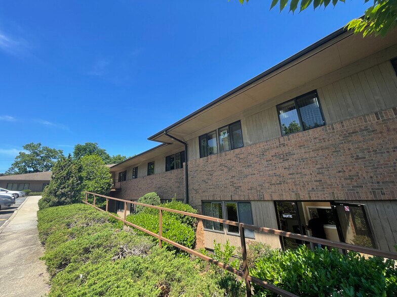 More Photos Of 1150 Portion Rd, Holtsville Medical For Lease