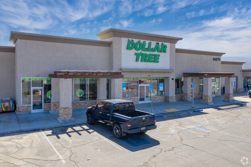 More Photos Of 49968-49976 Cesar Chavez St, Coachella Freestanding For Sale