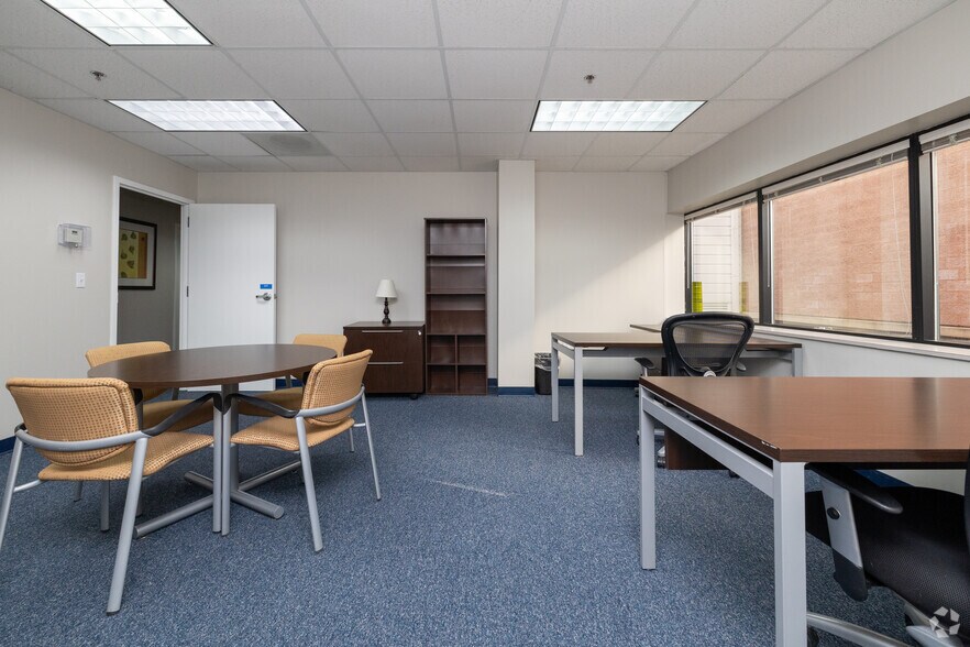 More Photos Of 4-18 Biltmore Ave, Asheville Coworking Space
