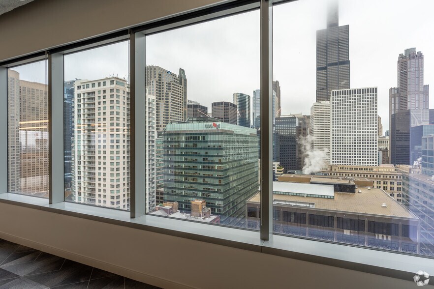 Photo of 17th Floor Ste 1700