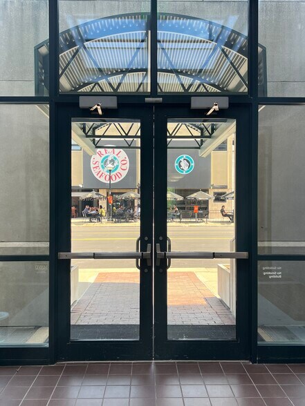 More Photos Of 350 S Main St, Ann Arbor Office For Lease