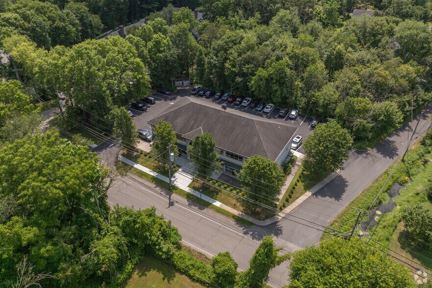 More Photos Of 3699 Old Yorktown Rd, Shrub Oak Medical For Lease