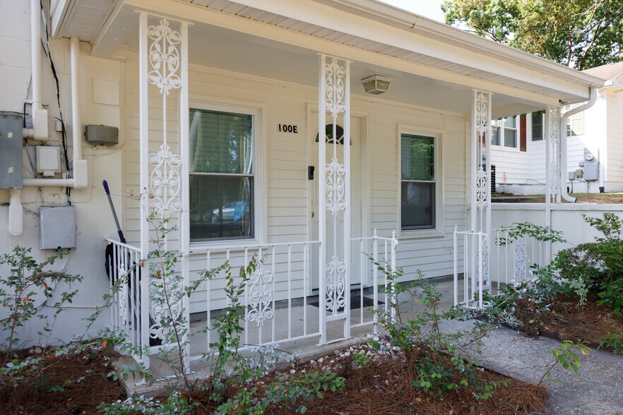 More Photos Of 100-102 Twin Acres Dr, Fayetteville Apartments For Sale