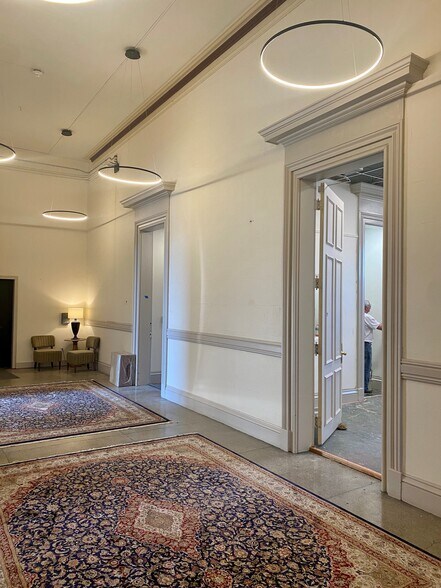 More Photos Of 40 Pleasant St, Portsmouth Office For Lease