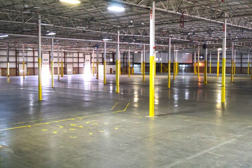 More Photos Of 1875 Holloway Dr, Holt Warehouse For Lease