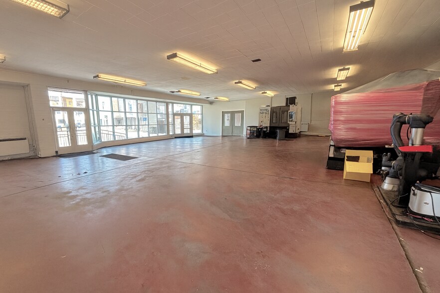 More Photos Of 1485 S 300 W, Salt Lake City Warehouse For Lease