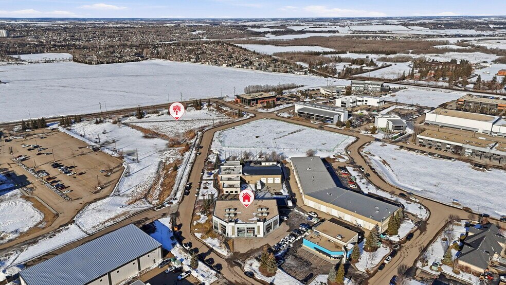 More Photos Of 15 Carlton Dr, St. Albert Flex For Sale