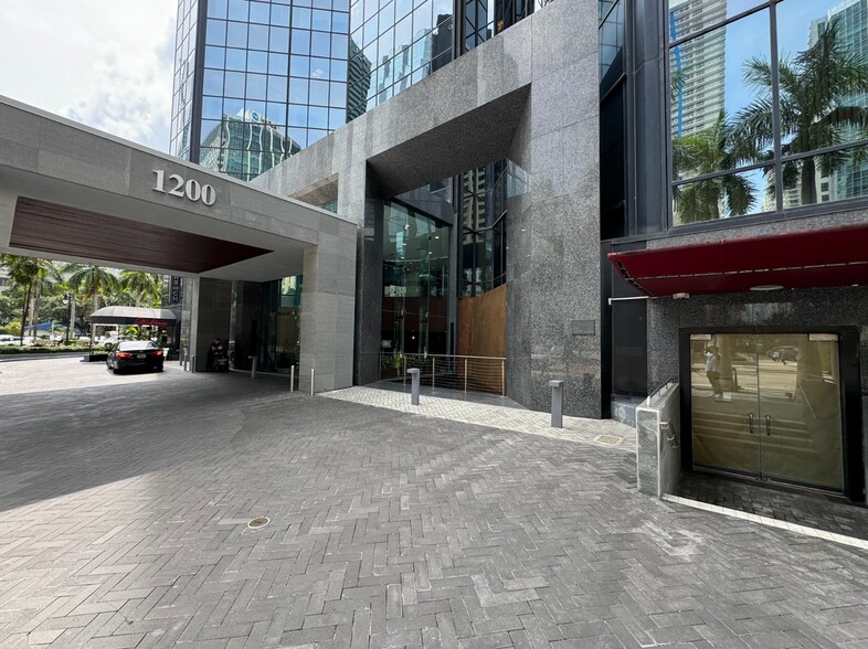 More Photos Of 1200 Brickell Ave, Miami Loft Creative Space For Lease