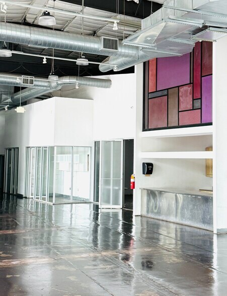 More Photos Of 887 W Marietta St NW, Atlanta Loft Creative Space For Sale