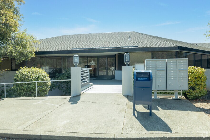 More Photos Of 3161 Cameron Park Dr, Cameron Park Office For Lease