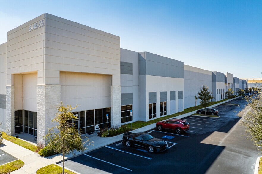 More Photos Of 6469 S Falkenburg Rd, Riverview Unknown For Lease