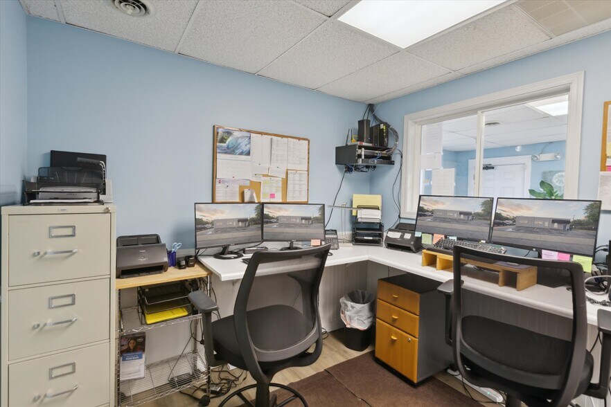 More Photos Of 1000 N Johnson St, Bay City Medical For Sale