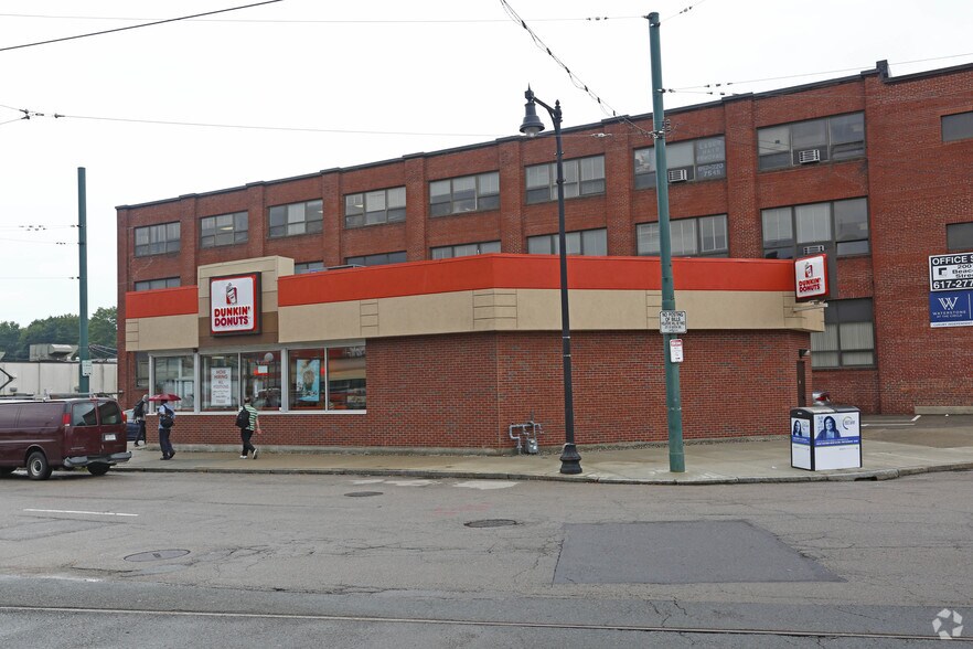 More Photos Of 1955 Beacon St, Brighton Storefront For Lease