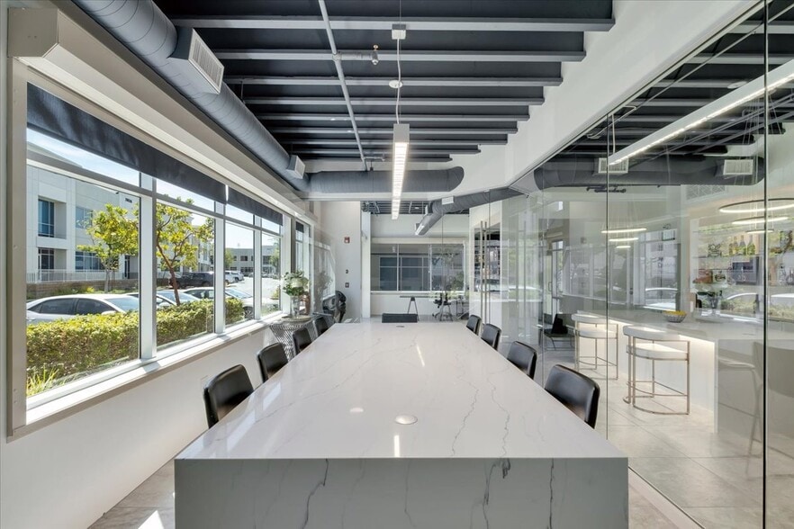 More Photos Of 28502 Constellation Rd, Valencia Warehouse For Sale