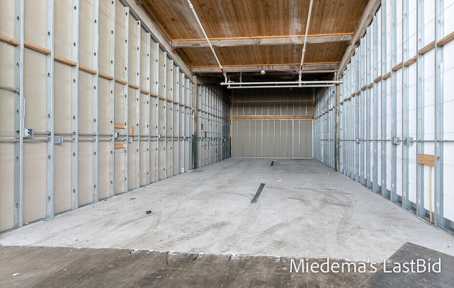 More Photos Of 1305 S Cedar St, Lansing Warehouse For Sale