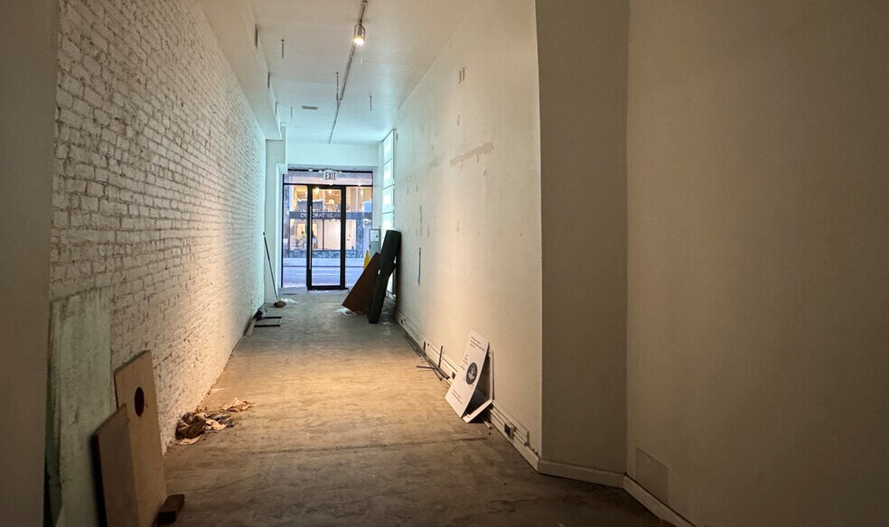 More Photos Of 233 E 59th St, New York Apartments For Lease